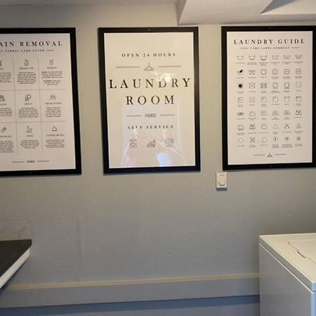 The Bernice - 2 Bedroom Apt In Quilt Town, Usa Hamilton Bagian luar foto